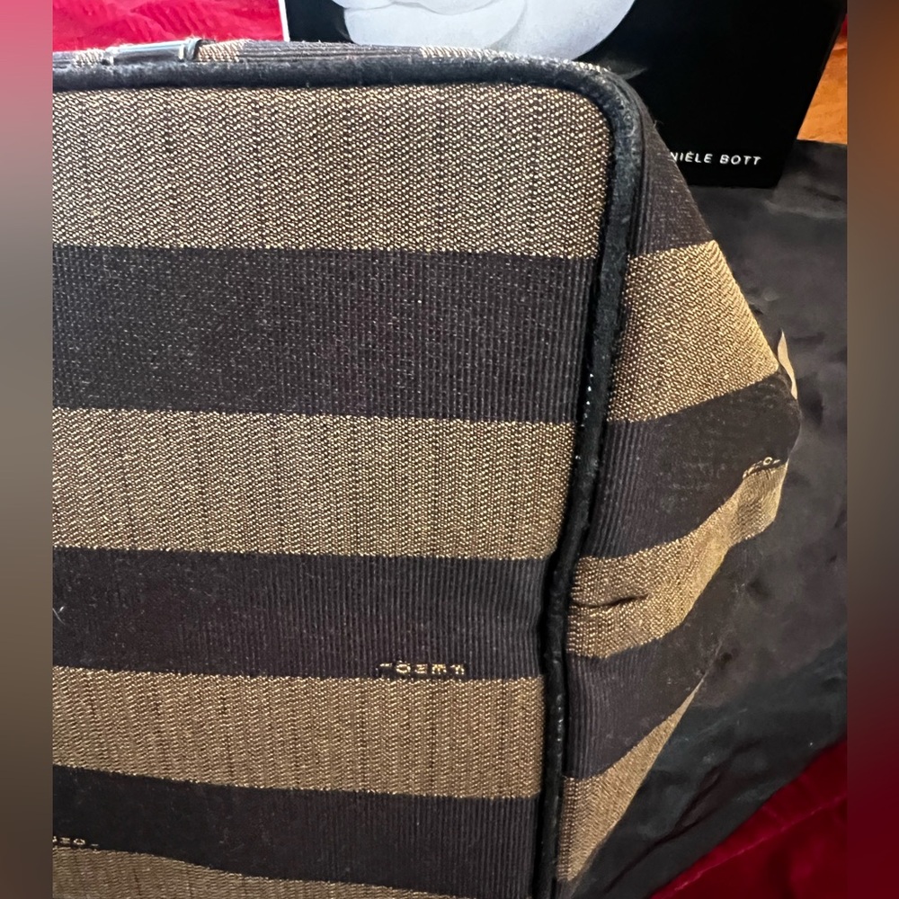 Fendi Penguin EUC Vintage Tote - Picture 12 of 16